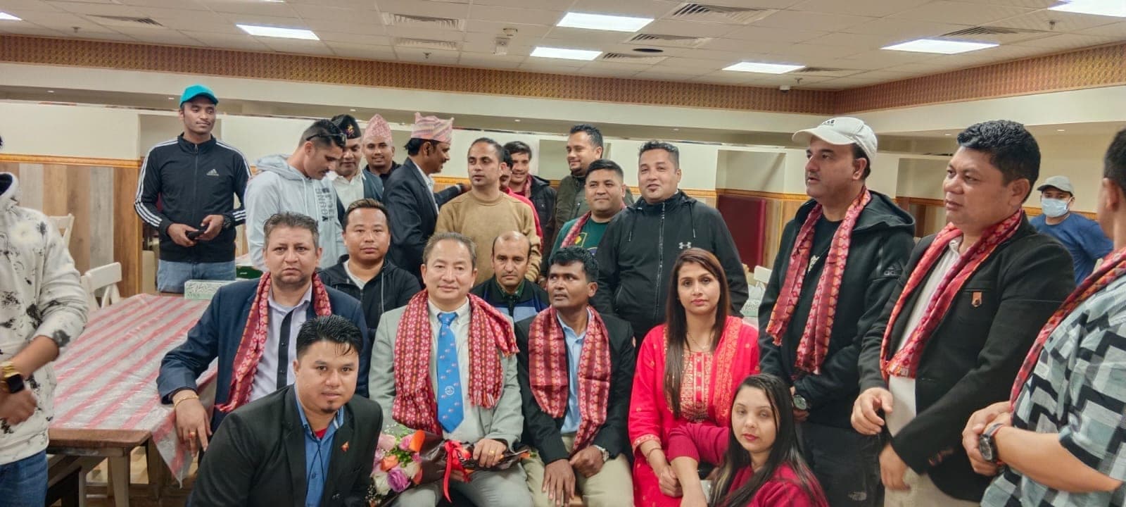 स्याङ्जा सहयोग समाज कतारले गर्यो एन आर एन ए उपाध्यक्ष थर्क सेनसँग भेटघाट