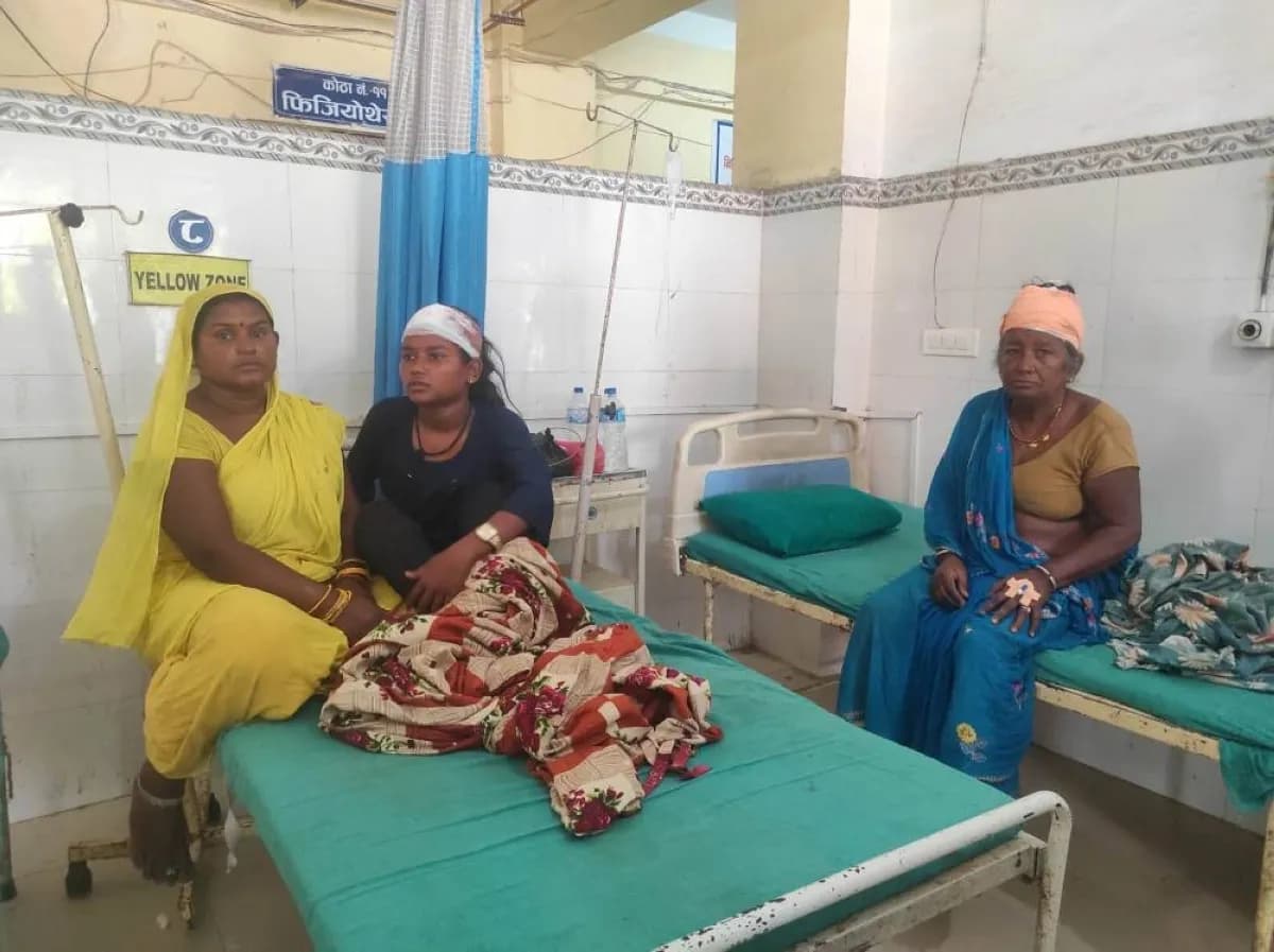 रौतहटमा मध्यराति घर छापा मार्दा ७० वर्षीया वृद्धा र १६ वर्षीया किशोरी घाइते