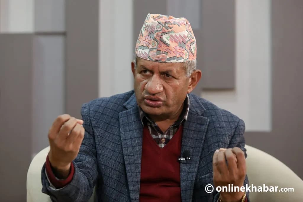 ओलीको निर्देशनमा ज्ञवालीको छुट्टै प्रतिवेदन : नेतृत्व परिवर्तनको प्रस्ताव खारेज