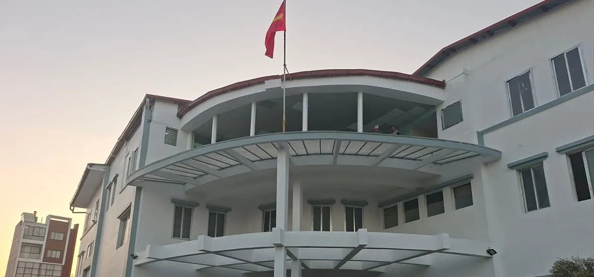 एमालेले स्थायी कमिटी बैठक बोलायो, दिउँसो १ बजे च्यासलमा बस्ने