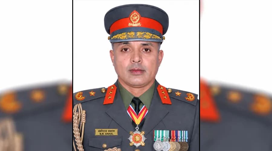 सूचना चुहावट आरोपमा बर्खास्त एआईजी दाहाल कानुनी परामर्शमा