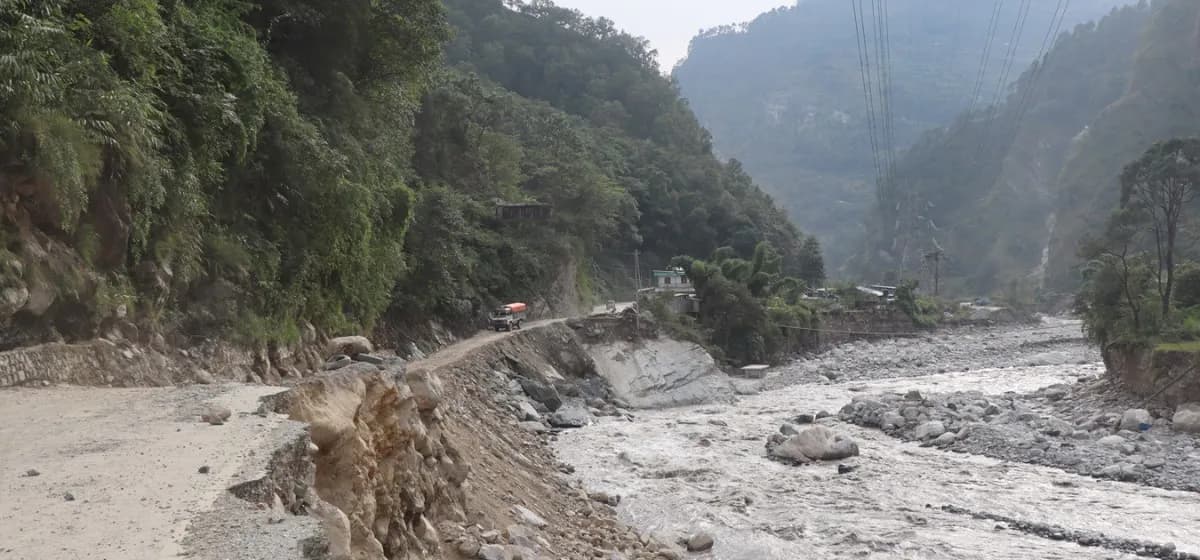 बेनी–जोमसोम–कोरला सडकमा रु एक अर्बको क्षति, पुरानै अवस्थामा फर्काउन तीनदेखि चार अर्ब आवश्यक